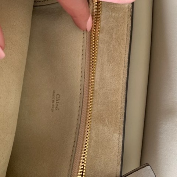 Chloe Faye Hand Bag - Picture 5 of 5